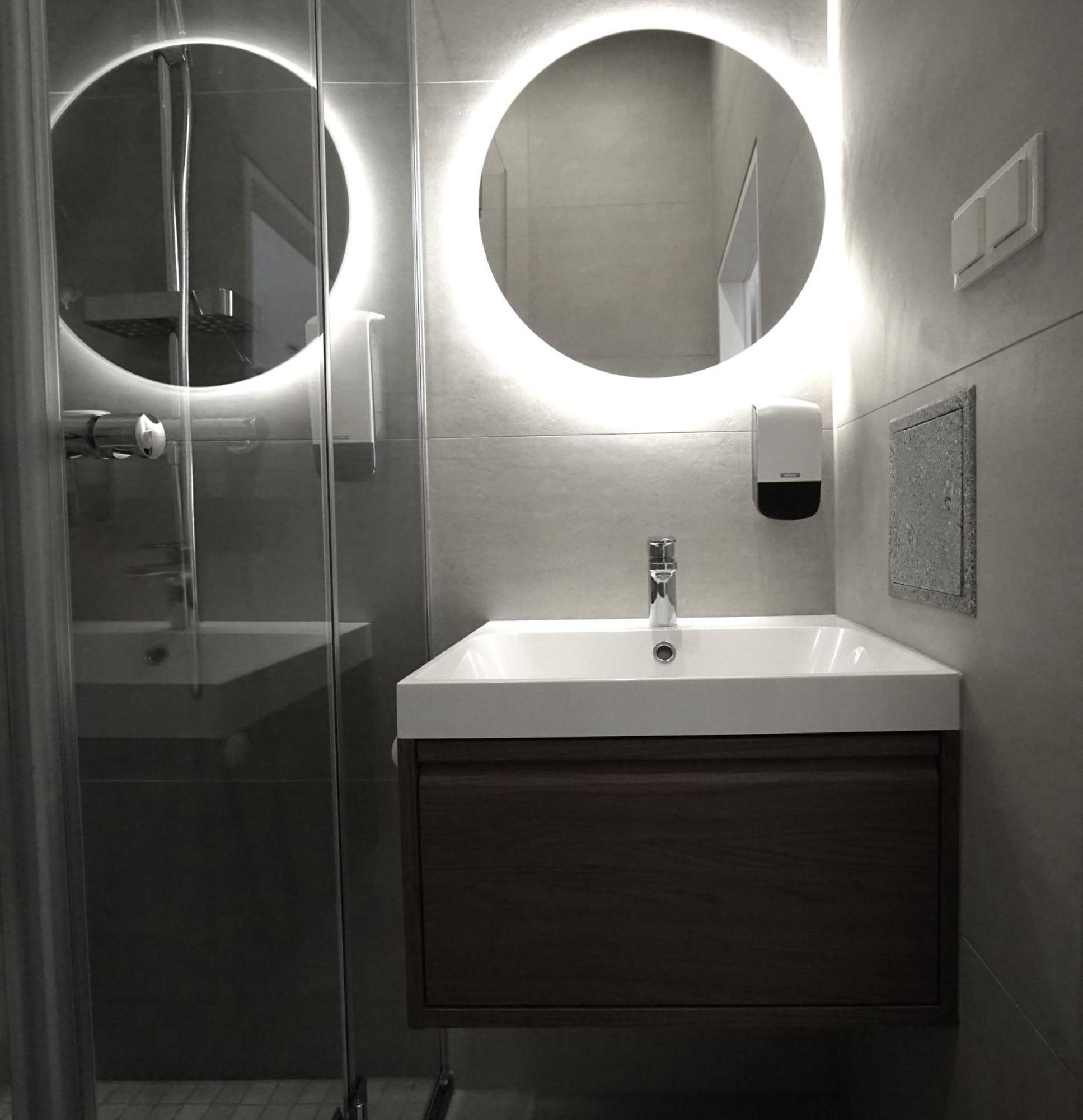 Viva La Vienna Apartments Bagian luar foto